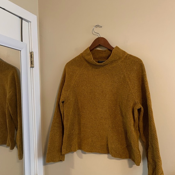 Stunning Eileen Fischer sweater . - Picture 3 of 4